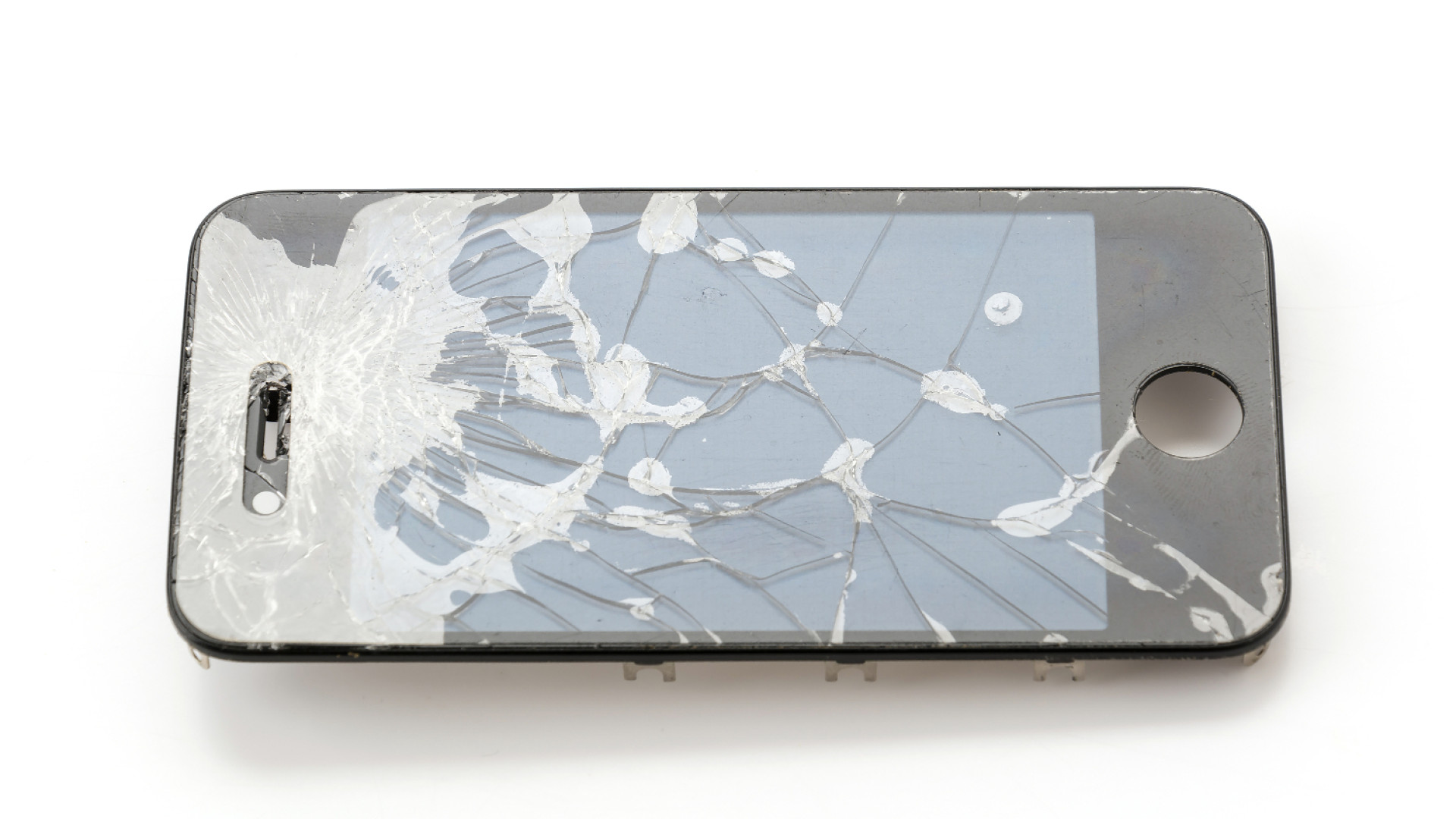 Réparation de smartphone : quand faut-il s'adresser à un professionnel ?