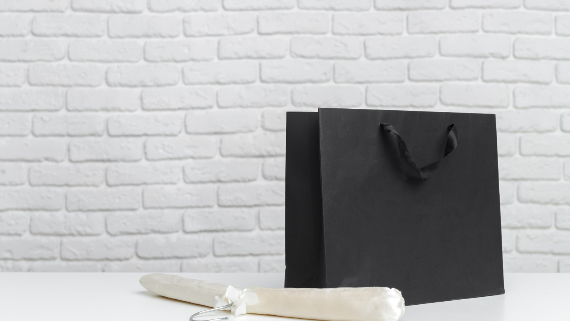 Sacs en papier luxe : l'élégance au service de votre marque